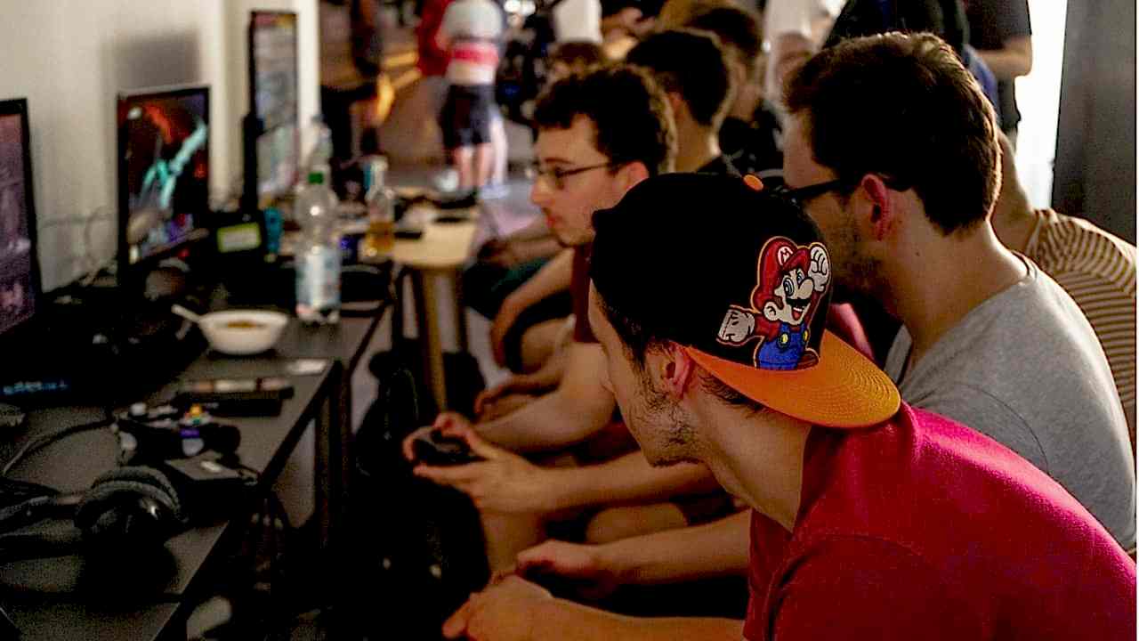 Smash spielen in der Gaming Bar Braunschweig